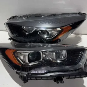 Ford Kuga, Escape MK2 2011-2019 Фара Фари передні праві ліві Рестайл USA