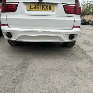 Борт нижня кришка багажника  BMW X5 Е70  запчастини розборка