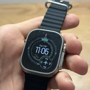Apple Watch Ultra 1  GPS+Lte 49mm Titanium