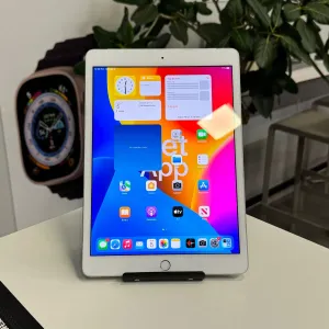 Планшет iPad 8 10.2” 32GB Wi-Fi + LTE • ГАРАНТІЯ • СТАН 8.9/10 90511