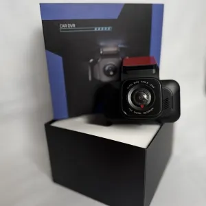 Компактний відеореєстратор CAR DVR UHD 4K+1080p Full HD (2 камери) 360° IPS 3" G-sensor SD-card