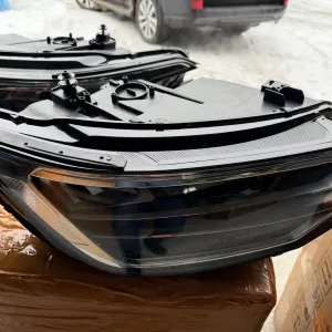 Фари Volkswagen Tiguan 2021- 2024  НАЯВНОСТІ тигуан фара з блоками