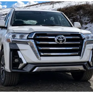 Toyota LandCruiser 200 Тюнинг обвес Limgeni