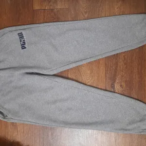 Продам оригінальні спортивні штани Рuma(m)