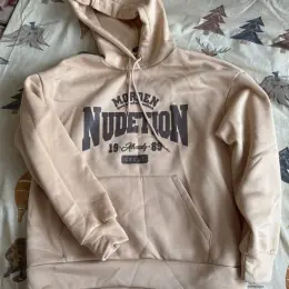 Худі Nudettion M