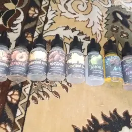 Рідини для вейпу "Вишневий цвіт", "Абрикос", "Ванільний крем", "Мигдаль", "Стиглий банан", "Зелене яблуко", "Аніс", "Темна ягода", "Солодке яблуко"