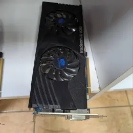Відеокарти Sapphire Radeon HD 6950 та ASUS
