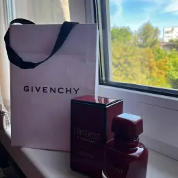 Givenchy L'Interdit Rouge Ultime парфумована вода