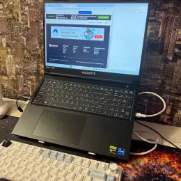 Ноутбук GIGABYTE G6 KF 2024 Intel Core i7-13620H RTX 4060 16GB DDR5 1TB SSD 16" 165Hz