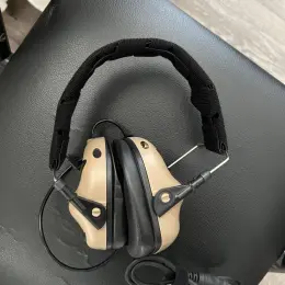 Навушники EARMOR