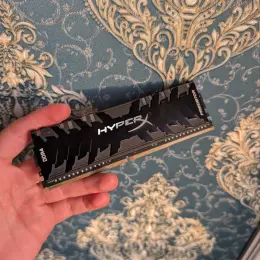 Оперативна пам'ять HyperX Predator DDR4 8GB