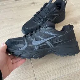 Кросівки Nike чорні