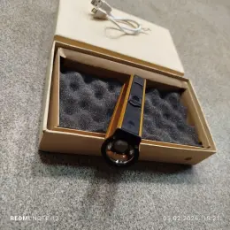 Ліхтар Bailong 18000W з функцією Power Bank та запальничкою