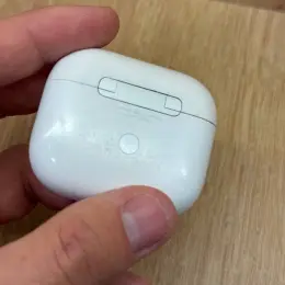Apple AirPods 3 вживані
