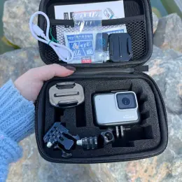 Екшн-камера GoPro Hero 7 White з кейсом