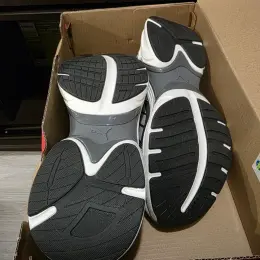 Кросівки Puma Softride Escalate сірі, розмір 40