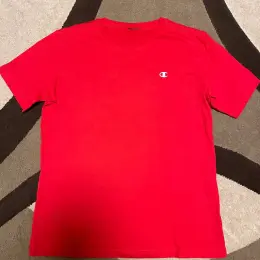 Червона футболка Champion розмір L-XL