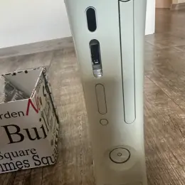 Ігрова приставка Xbox 360 з іграми