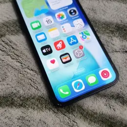 iPhone 12 Black