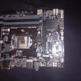 Материнська плата Gigabyte GA-B85M-DS3H-A