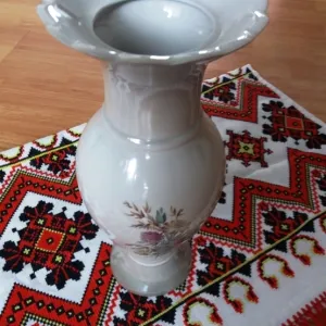 Висока фарфорова ваза для квітів — Ретро стиль, Нова