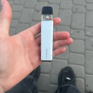Xros 6 mini white