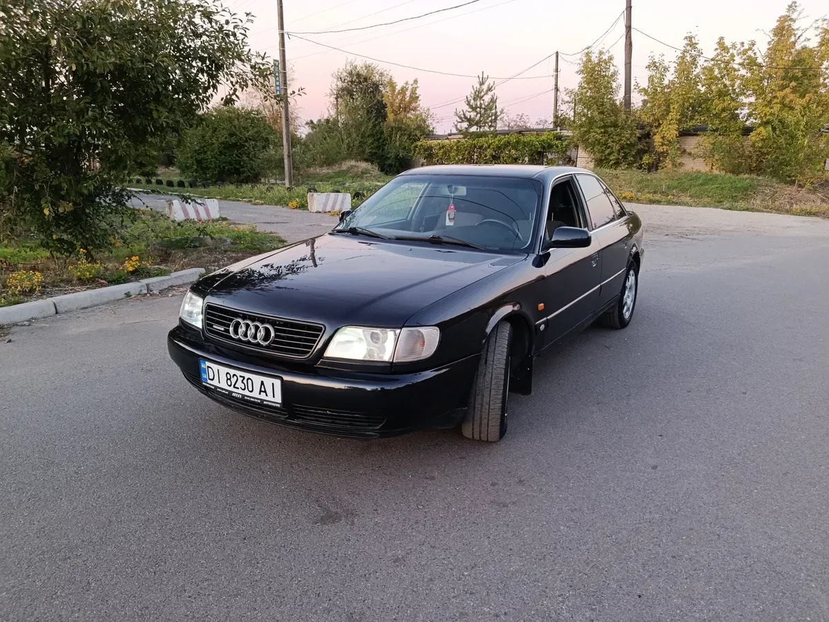Ауди А6 Quattro с рабочим климатом