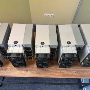 Актуальна Наявність - Antminer S21 200 Th | асік, майнер, asic, асик, антмайнер, Amlogic