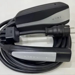 Оригінальна зарядка Tesla USA (Nacs)