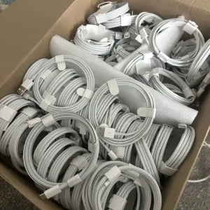 Оригінальні кабелі Apple Type-C — Lightning / Type-C — Type-C