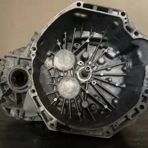 Коробка передач кпп opel vivaro trafic трафік bi-turbo 1.6 cdti рено