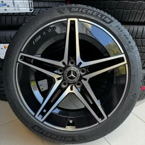 AMG R-18 оригінал MB різноширокий літній комплект перід 225/45/18 зад 255/40/18 MERCEDES BENZ W-206,W-205, взутий шини Michelin PRIMACY 4