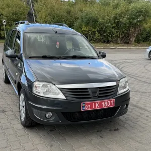 АвтомобільDACIA Logan