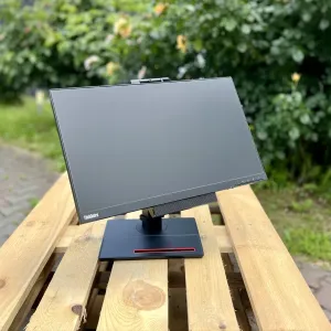 Моноблок Lenovo ThinkCentre M75q G2/Ryzen 3 5300GE/8GB+SSD 256GB/24"FHD IPS/Гарантія 9 місяців/для роботи та дому