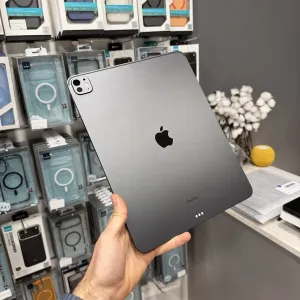 New open/box pple iPad Pro 13 2024 M4, 256GB, Space Black, Wi-Fi (MVX23)