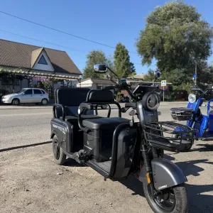 Електричний триколісний скутер Corso Sig L PRO