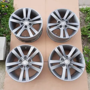 Диски 7,5j × r16  pcd  5 × 120 BMW, як нові. r15  r17 r18 audi mercedes volvo vw toyota seat