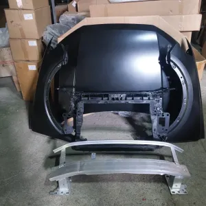 Капот Ауди Q3 83 A  Audi