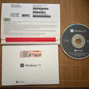 Windows 11 Pro ключ наклейки конверт DVD OEM UA FQC-10557 EngFQC-10529