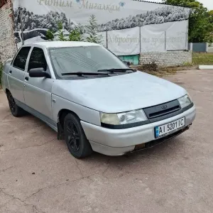 Продам ваз 2110