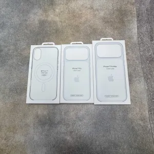 Clear Case MagSafe iPhone 17 Pro Max | Camera Control | Animation | Прозорий чохол Прозрачный чехол анимация | не жовтіє з кнопкою