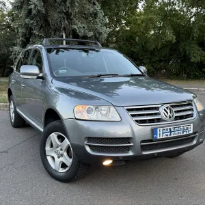 Volkswagen Touareg 2.5 TDI праве кермо