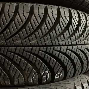215/55 17 Goodyear Vector 4Seasons Gen-2 Шини б/у всесезонные
