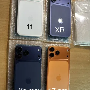  Корпус на Iphone Xr 11 Xsm в виде 18 PRO 17 Pro