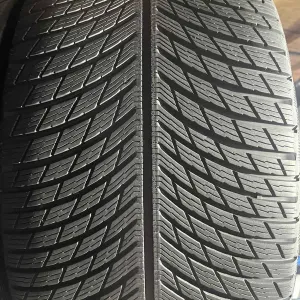 305/40/21+285/45/21 R21 Michelin Pilot Alpin 5 NCO 4шт зима