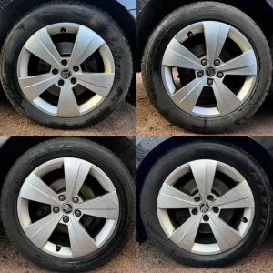 Комплект дисків диски R17 5×112 HELIOS TRITON Skoda Volkswagen