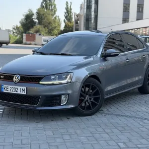 Volkswagen Jetta GLI 2.0 возможен обмен