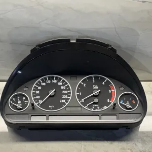 Приборка BMW E39 Дизель Рестайлінг З хромованими кольцами М47 М57 Приборна панель приладів БМВ