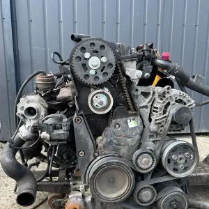 Двигун 2.0 TDI BPW мотор  Audi a4 b7 Ауді А4 В7