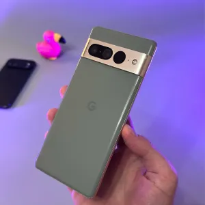 Google pixel 7 pro 12/128 neverlock фізична sim-карта можна оновляти скидати